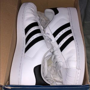 Adidas Superstars Men’s Size 9 USED